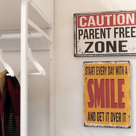 Pictadomus-albus, Metro Furio Camillo *