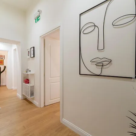 Pictadomus-albus, Metro Furio Camillo Apartment